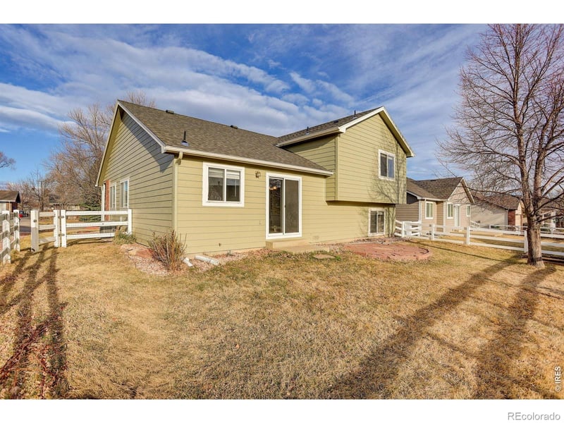 896 Tyler Ave, Loveland, CO 80537