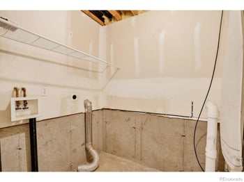 896 Tyler Ave, Loveland, CO 80537