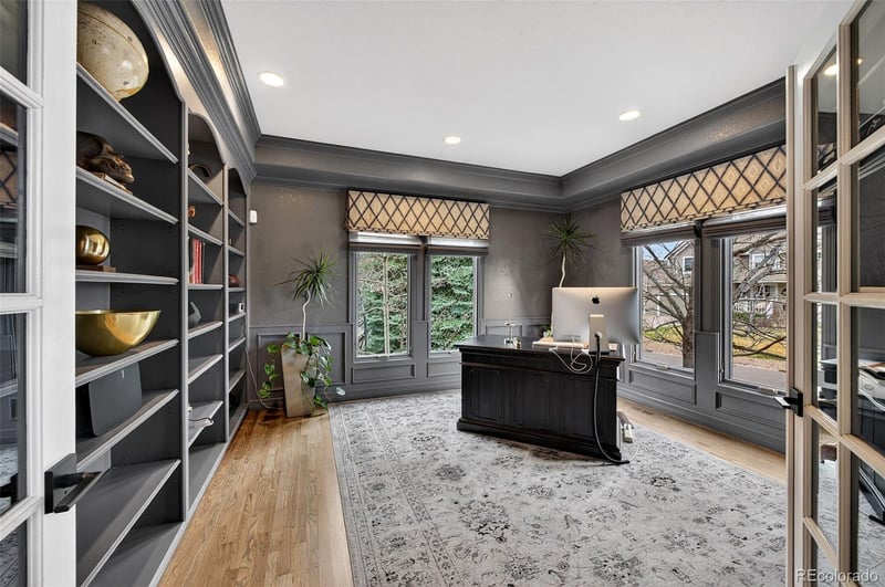 47 Golden Eagle Ln, Littleton, CO 80127