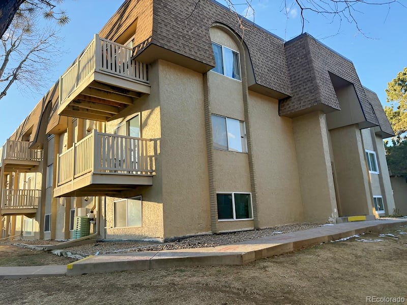 7615 Quincy Ave #108, Denver, CO 80237