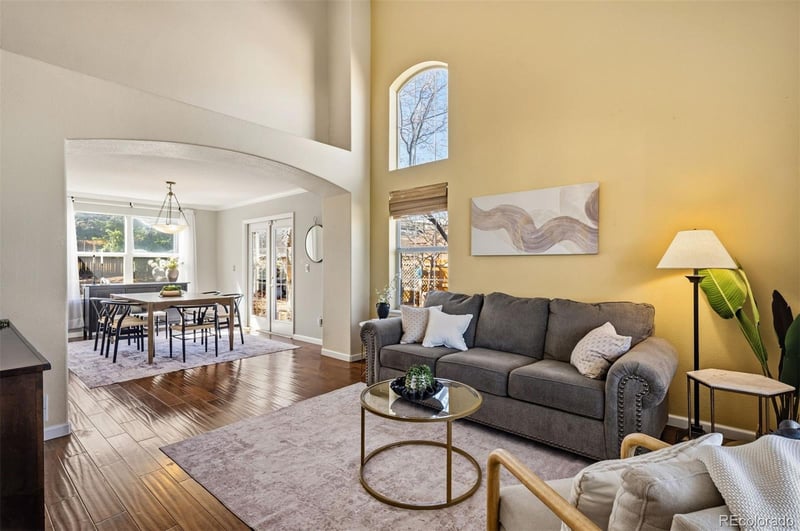 19910 Belleview Ln, Centennial, CO 80015