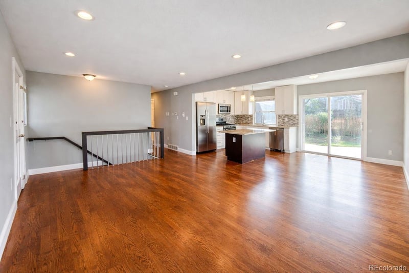 895 Garrison St, Lakewood, CO 80226