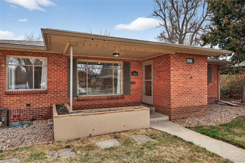 6116 Valleyview St, Littleton, CO 80120