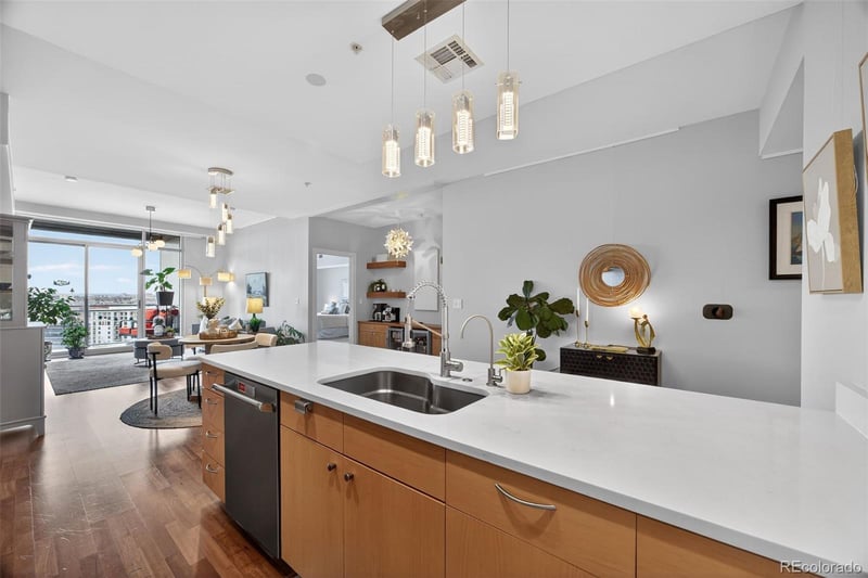 2001 Lincoln St #2024, Denver, CO 80202