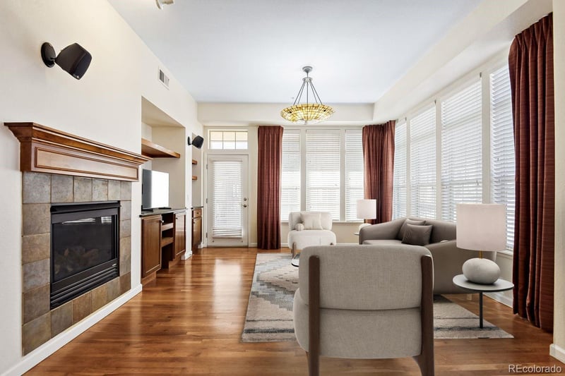 7820 Inverness Blvd #301, Englewood, CO 80112