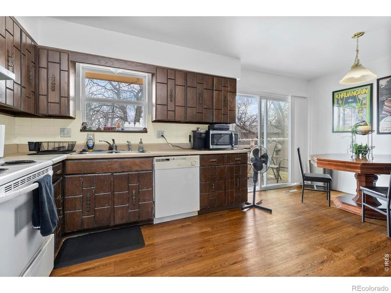 1200 Ash Dr, Fort Collins, CO 80521