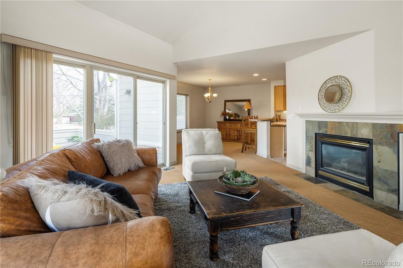 925 Hover Ridge Cir, Longmont, CO 80501