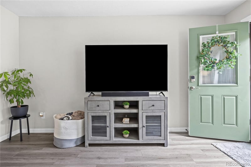 2597 Nichols Cir, Centennial, CO 80122