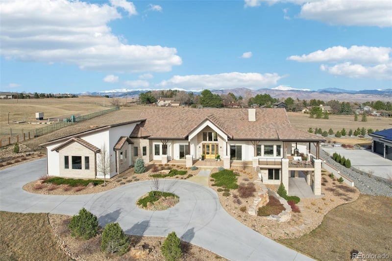 6689 Asher Ct, Longmont, CO 80503