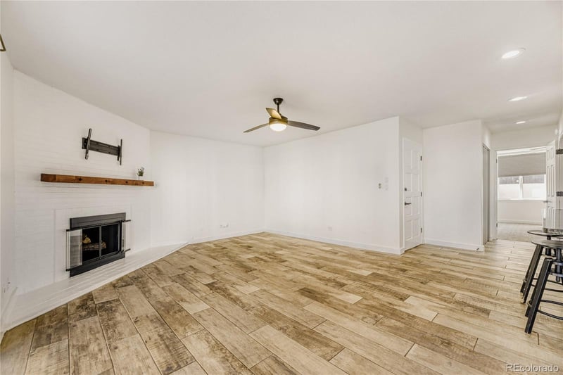 3436 S Locust St #B, Denver, CO 80222
