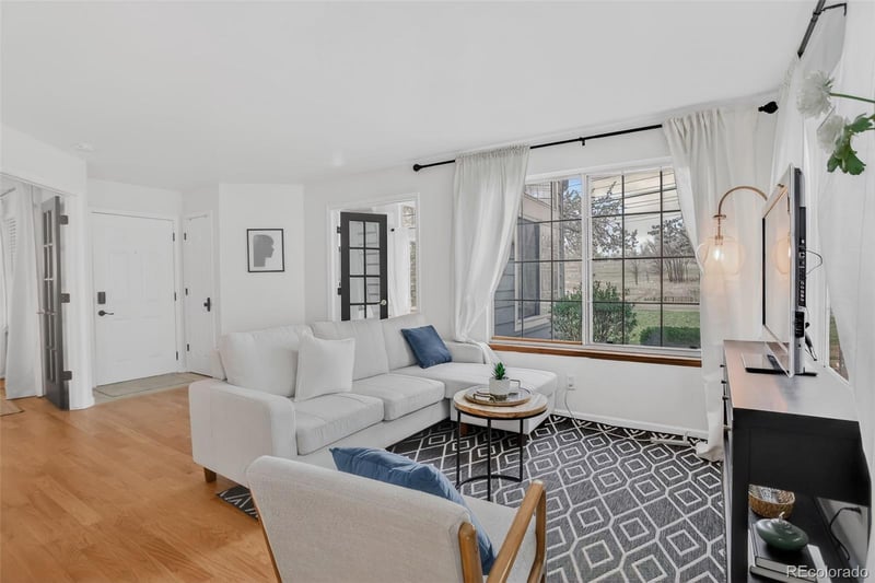 886 Reed Ct #E, Lakewood, CO 80226