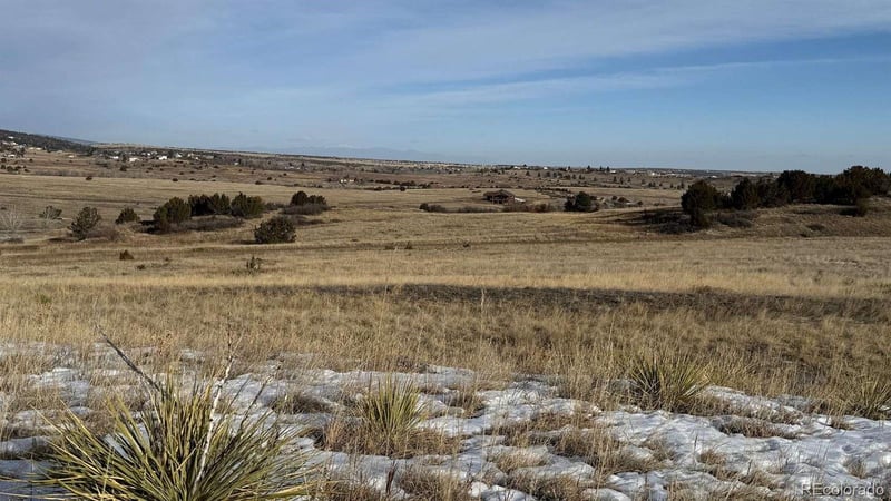 Davlin St, Colorado City, CO 81019