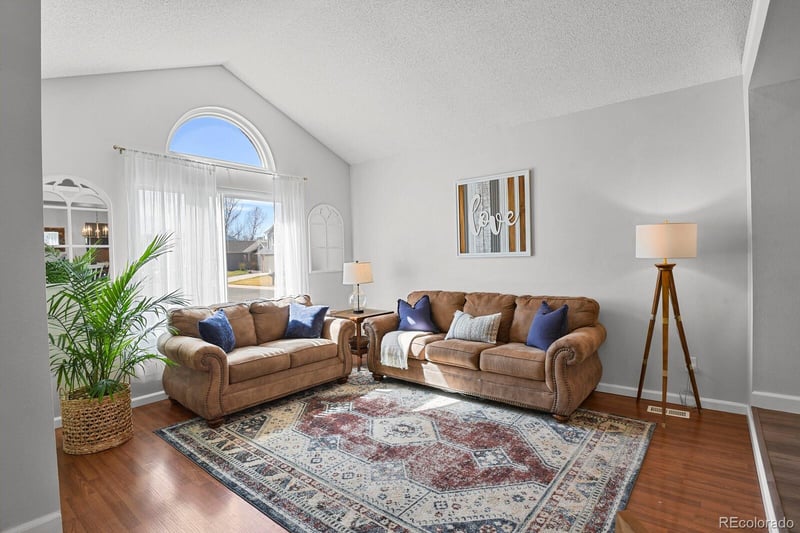 16 Amherst St, Castle Rock, CO 80104