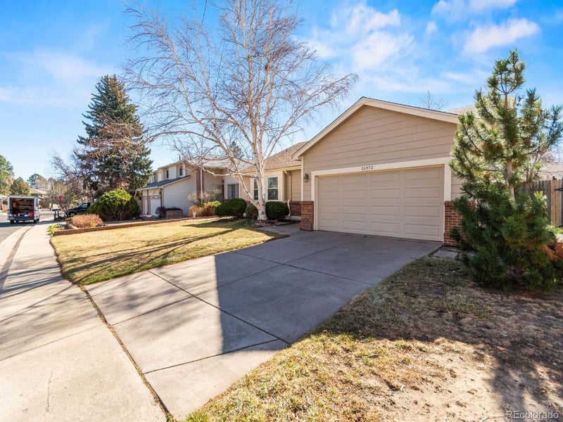 15972 Lehigh Cir, Aurora, CO 80013