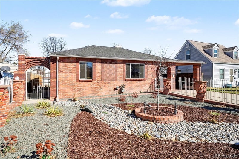 4870 Raritan St, Denver, CO 80221