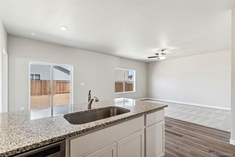 17850 94th Ave, Commerce City, CO 80022