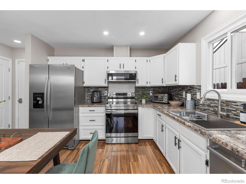 2977 8th St, Loveland, CO 80537