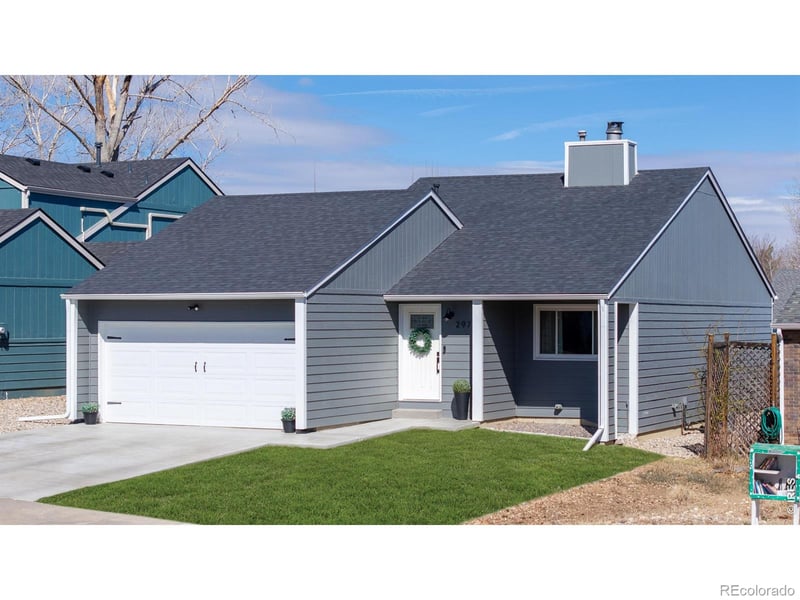 2977 8th St, Loveland, CO 80537