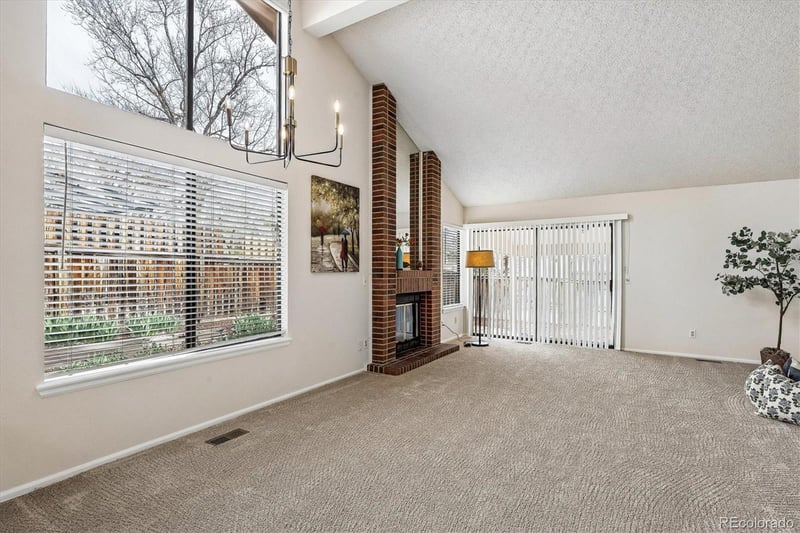 8624 Redstone St, Highlands Ranch, CO 80126