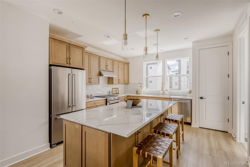 10994 Geddes Pl, Centennial, CO 80112