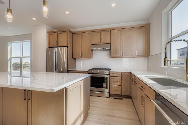 10994 Geddes Pl, Centennial, CO 80112