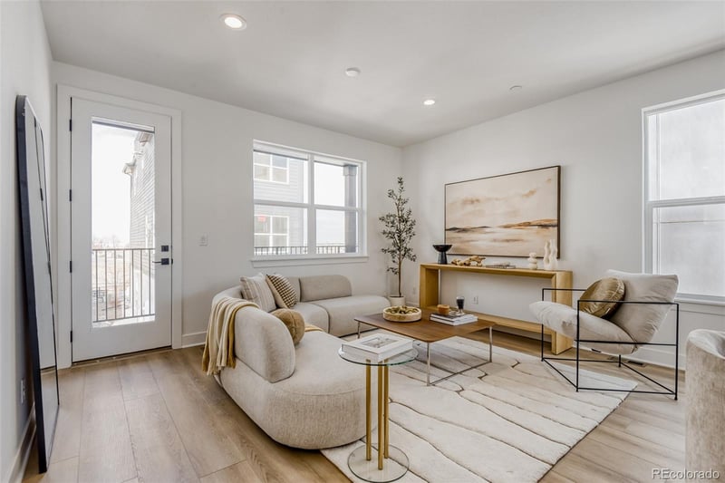 10994 Geddes Pl, Centennial, CO 80112