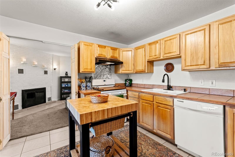 211 Appleby St, Bailey, CO 80421