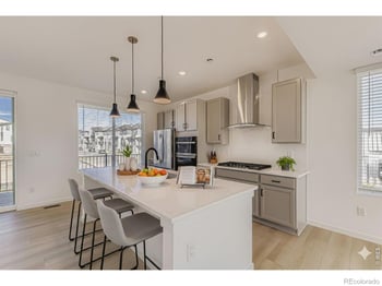 16598 Peak St, Broomfield, CO 80023