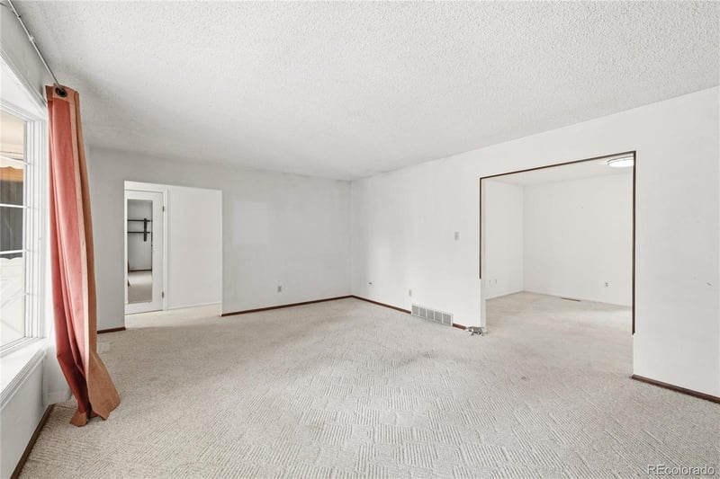 2345 Lanyon Dr, Longmont, CO 80503