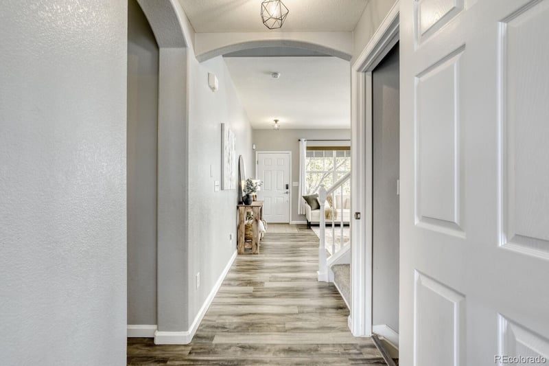 1310 Duquesne Cir, Aurora, CO 80018