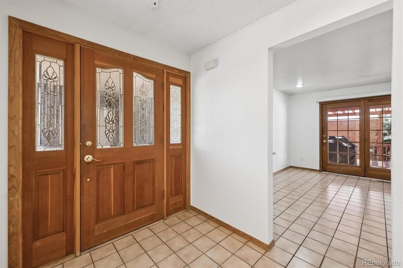 8051 Greenwood Ct, Denver, CO 80221