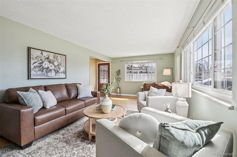 10423 62nd Ave, Arvada, CO 80004