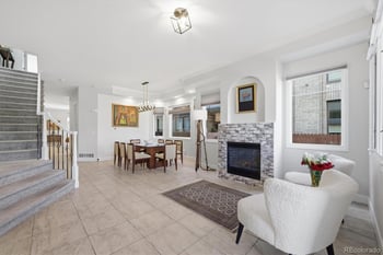 258 Monroe St, Denver, CO 80209