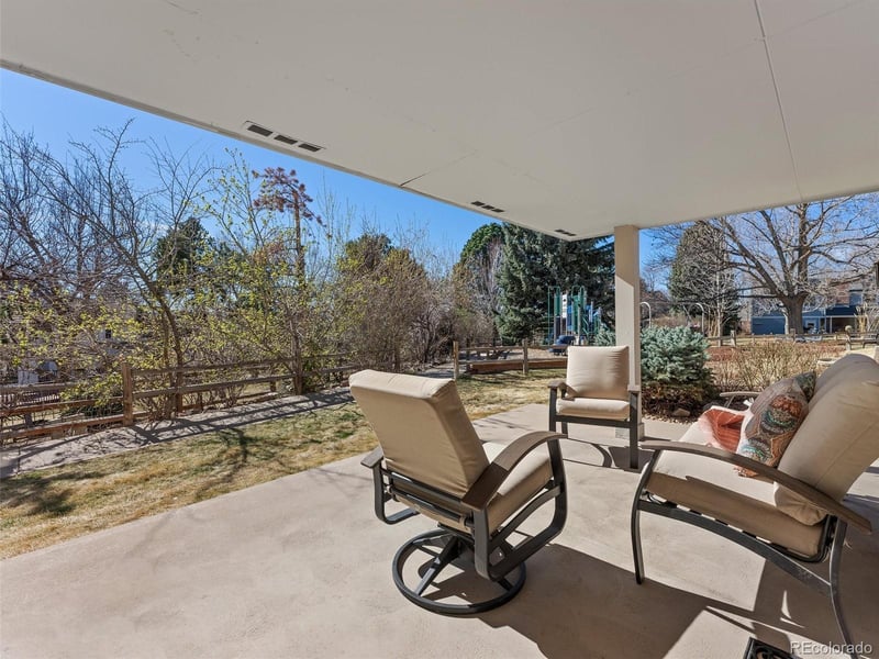 7109 Poplar Ln, Centennial, CO 80112