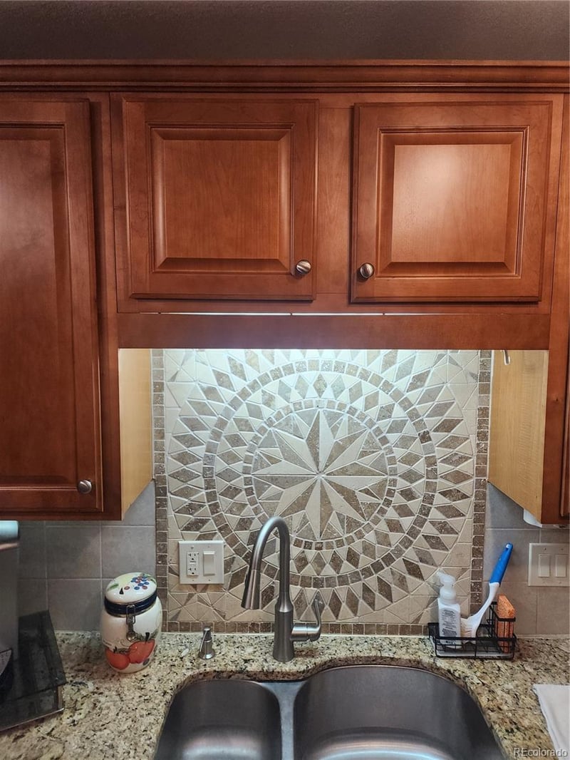 610 Clinton St #4A, Denver, CO 80247