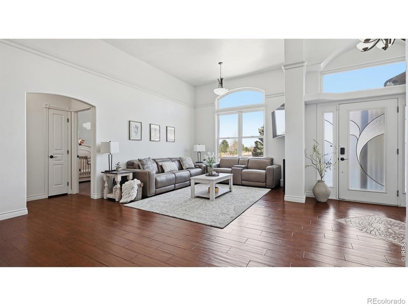 33 Stagecoach Ln, Fort Morgan, CO 80701