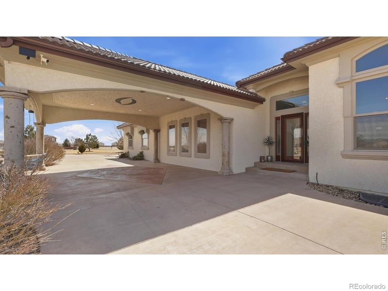 33 Stagecoach Ln, Fort Morgan, CO 80701