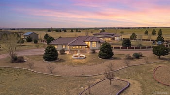 33 Stagecoach Ln, Fort Morgan, CO 80701