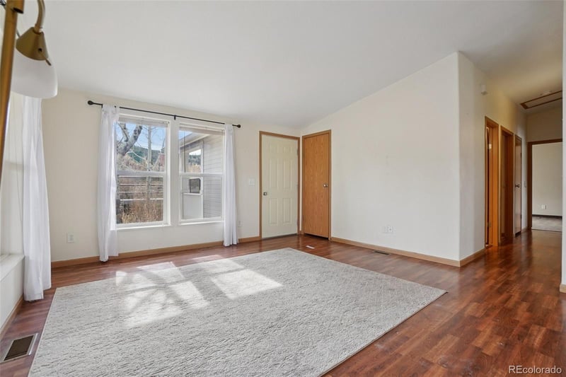 133 Grand Ave, Hot Sulphur Springs, CO 80451