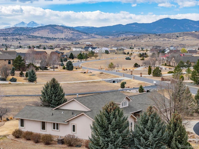 4251 Malibu Dr, Berthoud, CO 80513