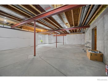 4251 Malibu Dr, Berthoud, CO 80513