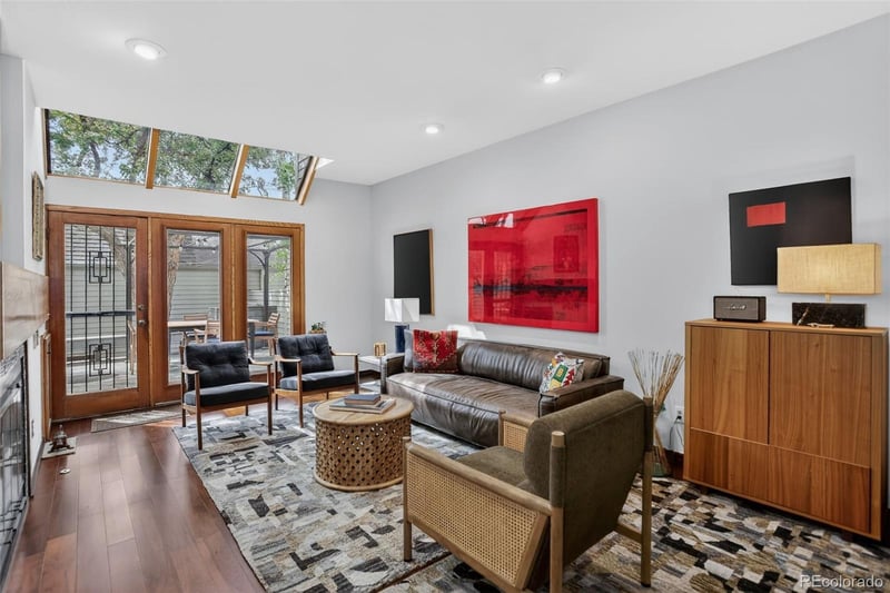 353 Harrison St, Denver, CO 80206