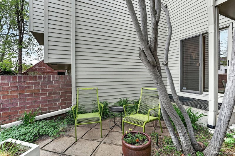 353 Harrison St, Denver, CO 80206