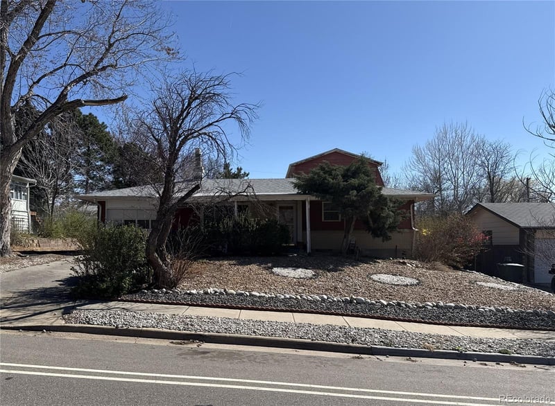 9850 Croke Dr, Northglenn, CO 80260