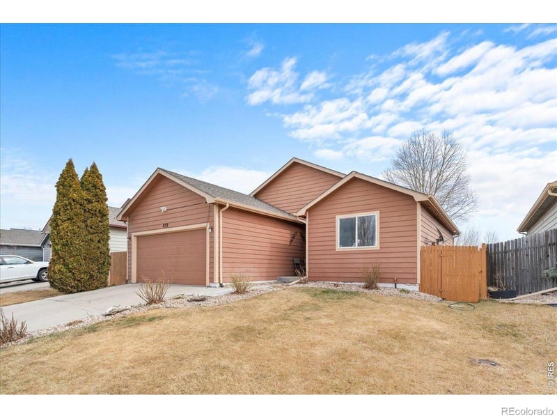 832 Thornhill Pl, Fort Collins, CO 80524
