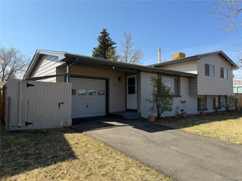 323 Robb Way, Lakewood, CO 80226