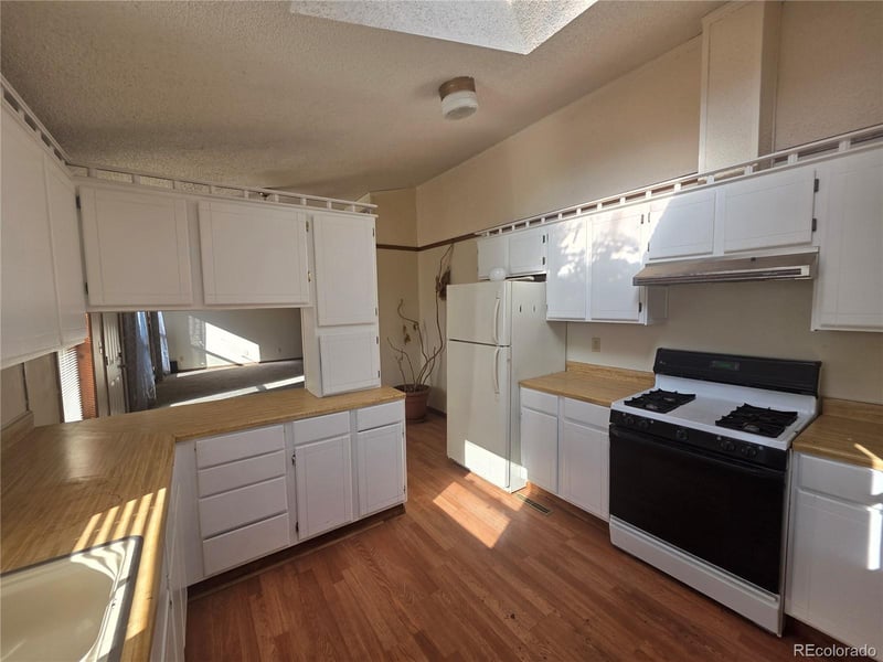 232 Arapahoe Rd, South Fork, CO 81154