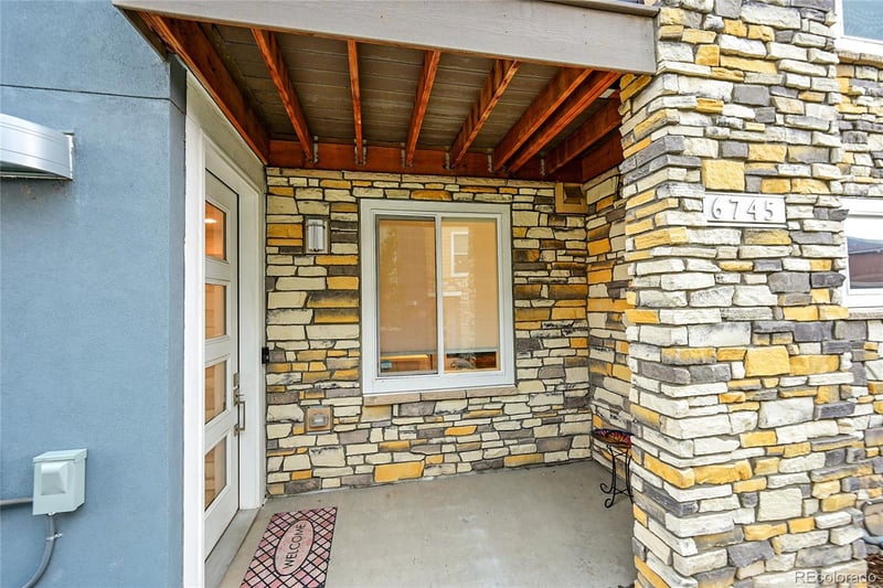 6745 Tempe Ct, Aurora, CO 80016