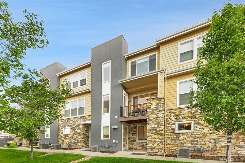 6745 Tempe Ct, Aurora, CO 80016