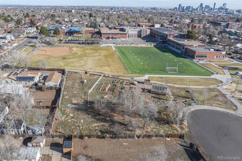 1021 Hooker St, Denver, CO 80219